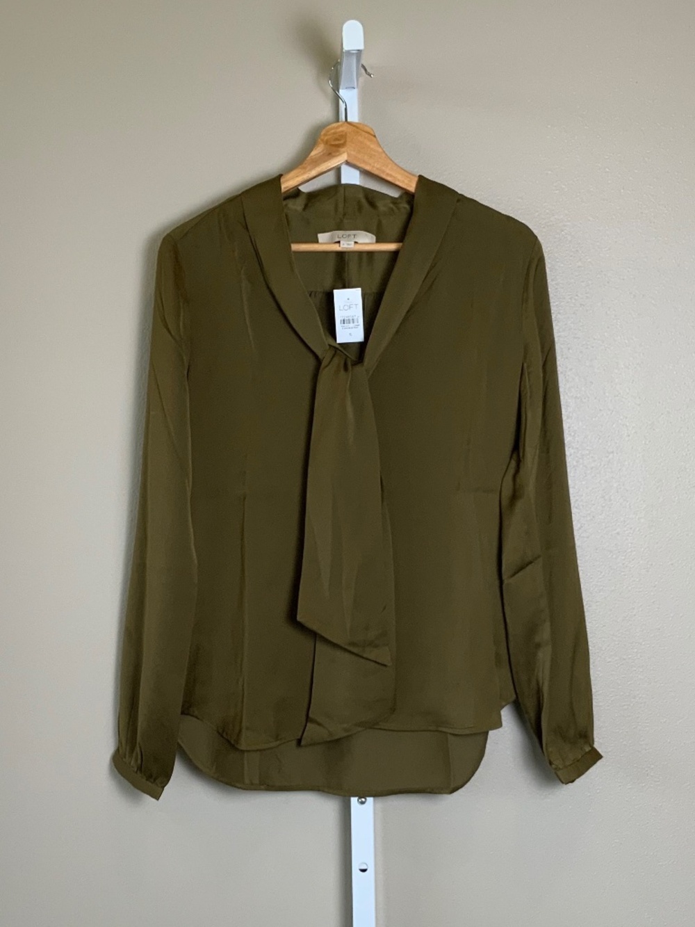 LOFT Bow Tie Neck Blouse